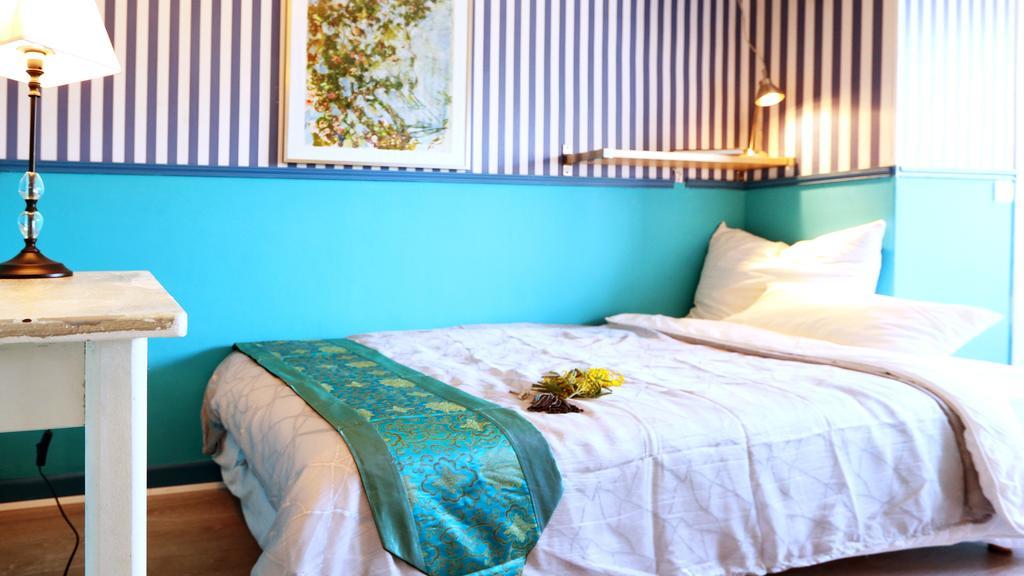 Hotel Mon Soleil La Gaude Eksteriør bilde