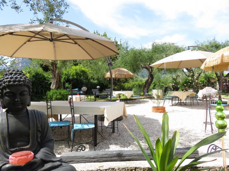 Hotel Mon Soleil La Gaude Eksteriør bilde